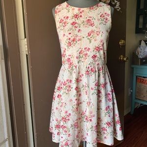 Vintage style lace floral dress  size M